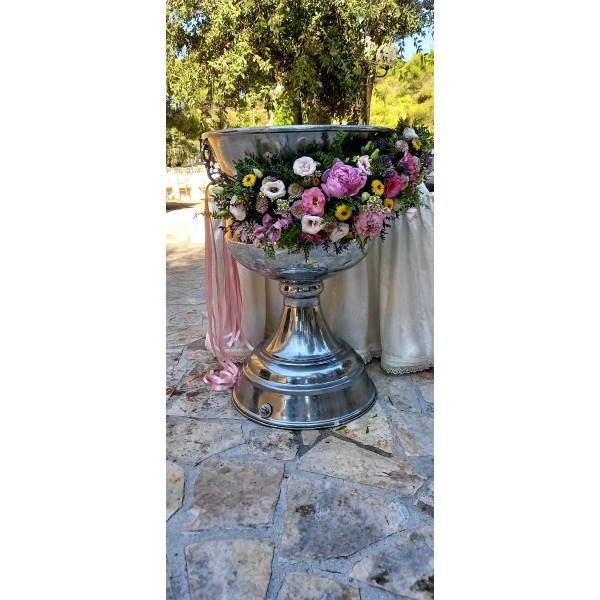 Στολισμός Βάπτισης με Πολύχρωμα Λουλούδια σε Καλάθια SB12